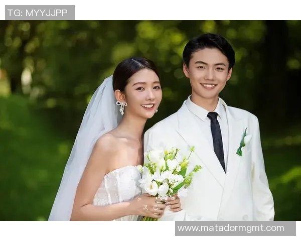 梦幻婚纱摄影：捕捉爱的瞬间，定格永恒的美丽与幸福